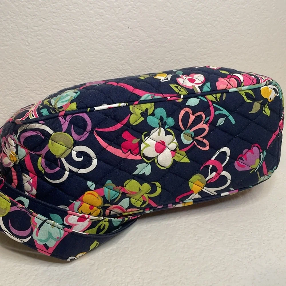 Vera Bradley Ribbons Navy Floral Crossbody Boho bag